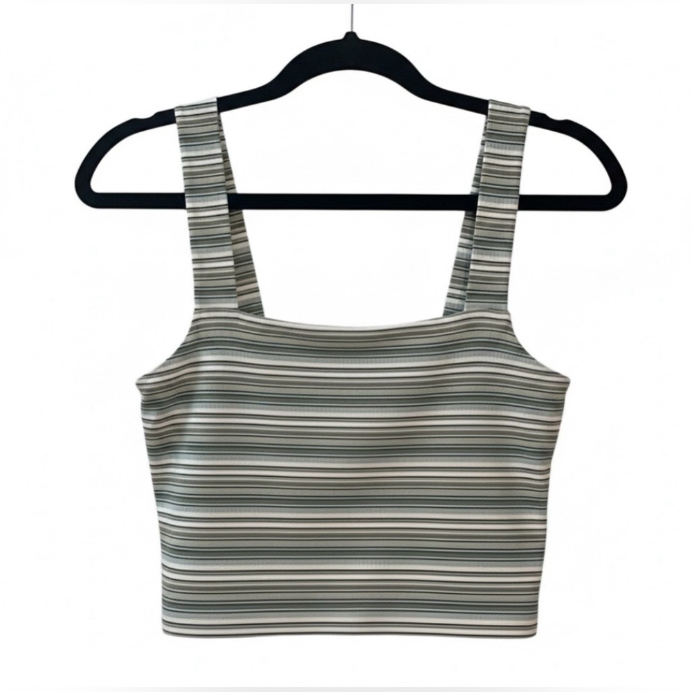 American Eagle 🦅 Striped Sleeveless Top